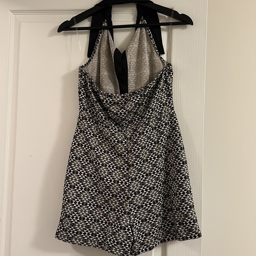 Black and white Sleeveless Tank Romper Short Jumpsuit, So soft, comfortable, M - Picture 4 of 9
